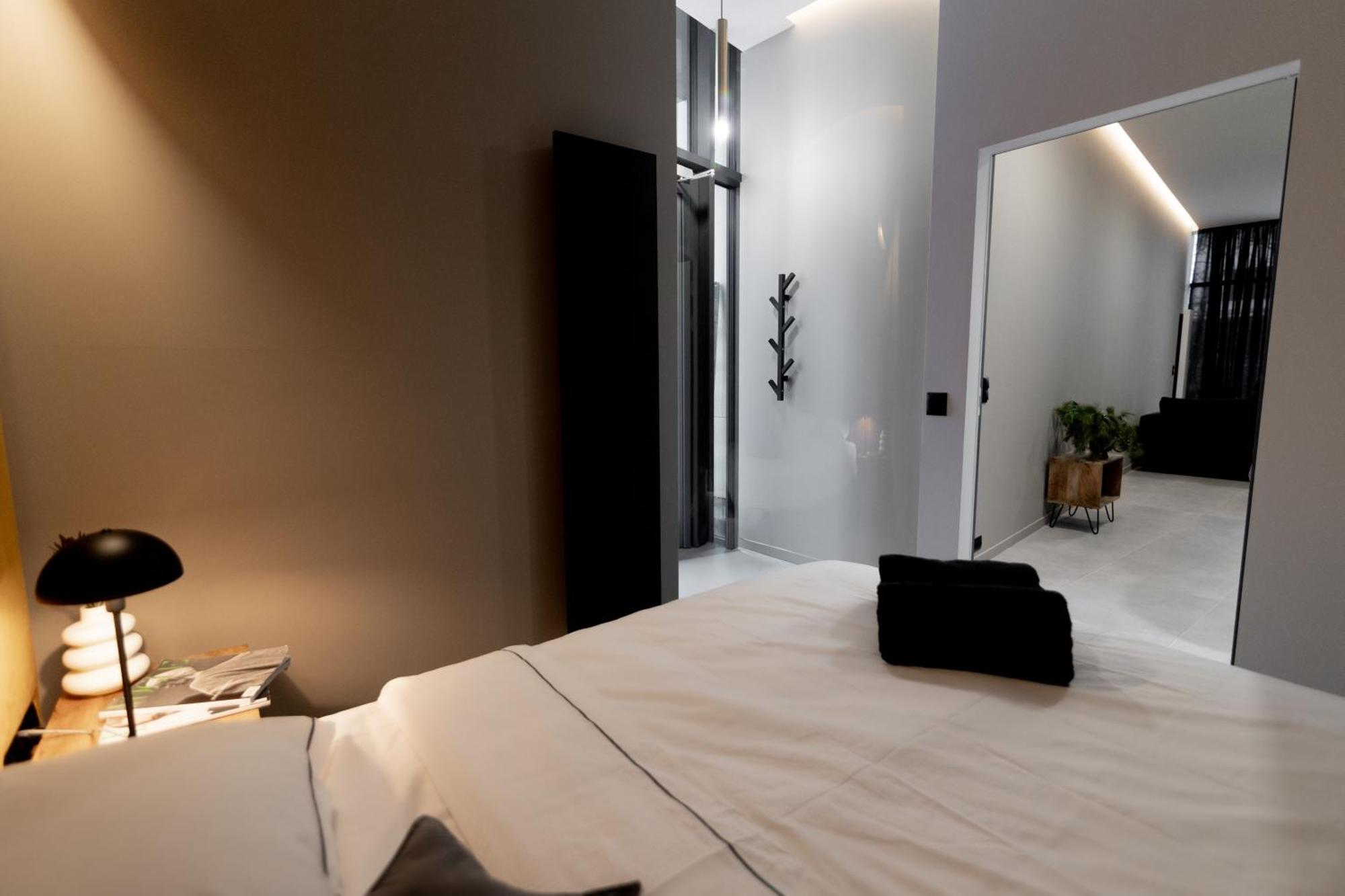 Rentroom 1